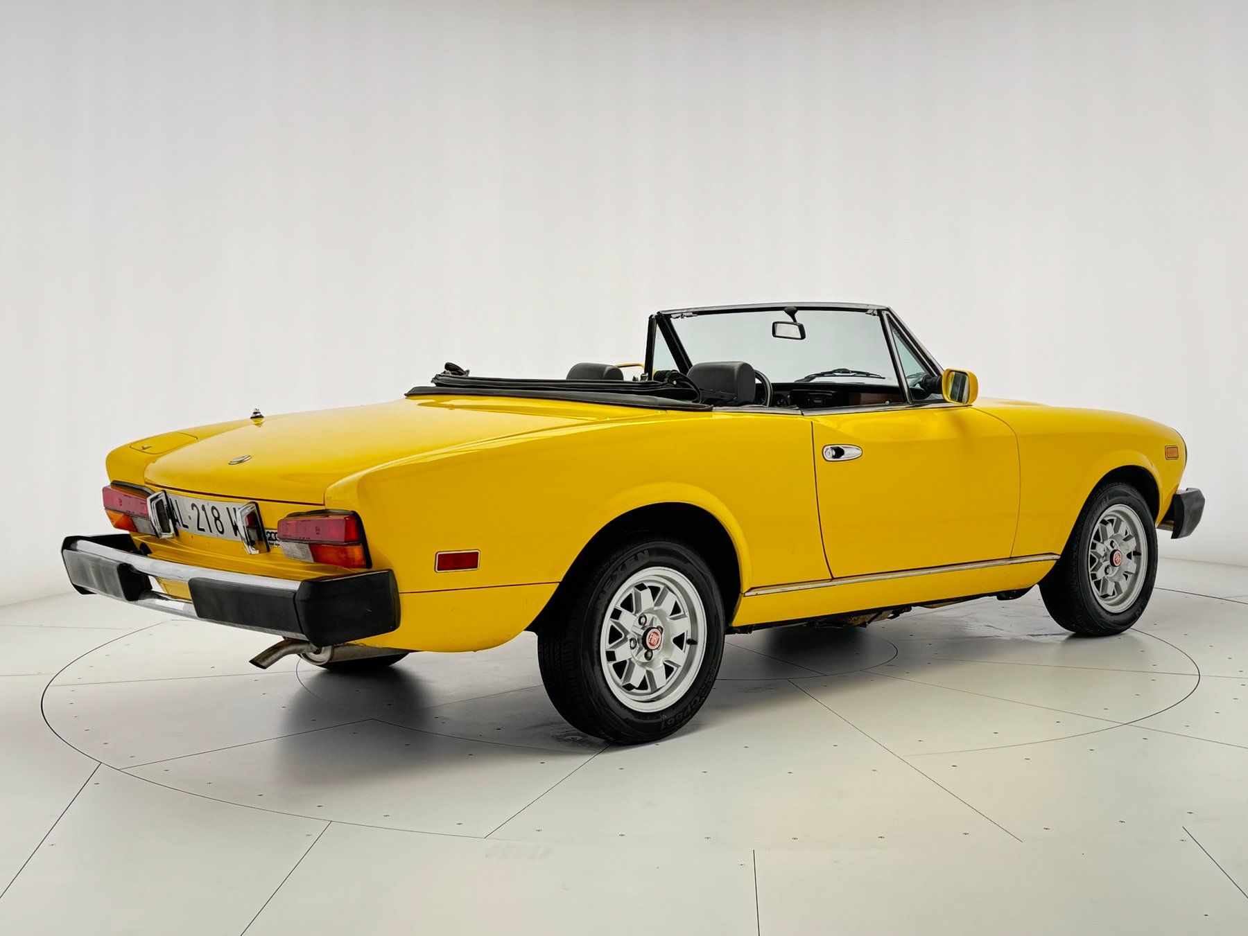 Fiat - 124 Spider America - 1983 - Image 3